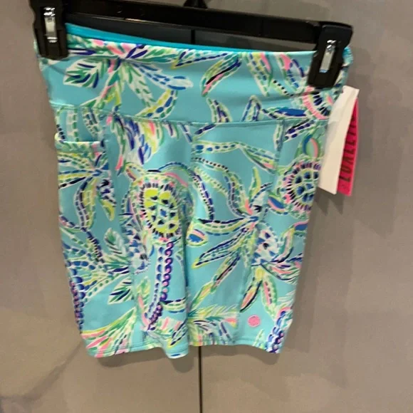 NWT Lily Pulitzer Bike Shorts - Picture 1 of 6